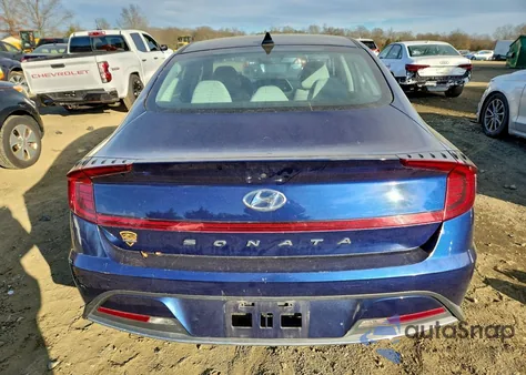 2021 Hyundai Sonata Se z USA, uszkodzony, nr VIN 5NPEG4JA9MH070444